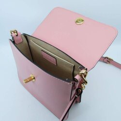 Kleine rosa Damentasche mit goldener Kette
