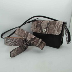 Kleine schwarze Damentasche mit silberner Kette